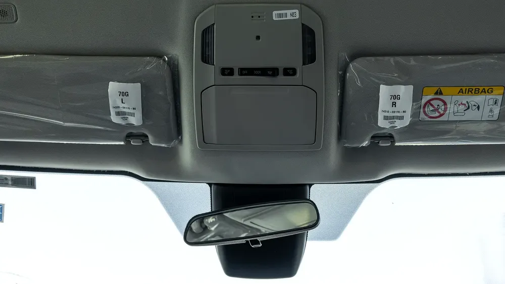 2026 Toyota Highlander LE 2.5 AT Hybrid - Image 12