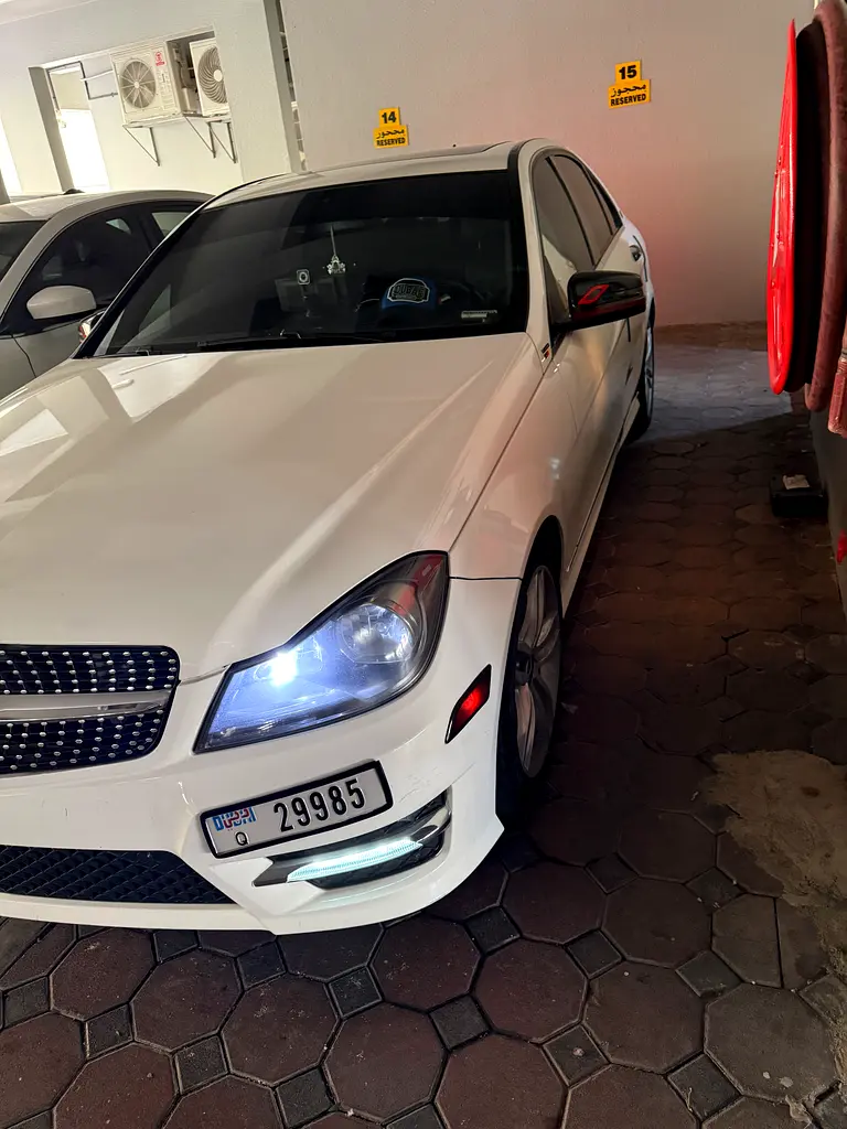 Mercedes-Benz C-Class C250 2014 - American Specs - Image 10