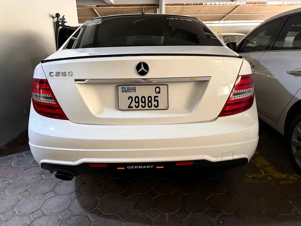 Mercedes-Benz C-Class C250 2014 - American Specs - Image 9