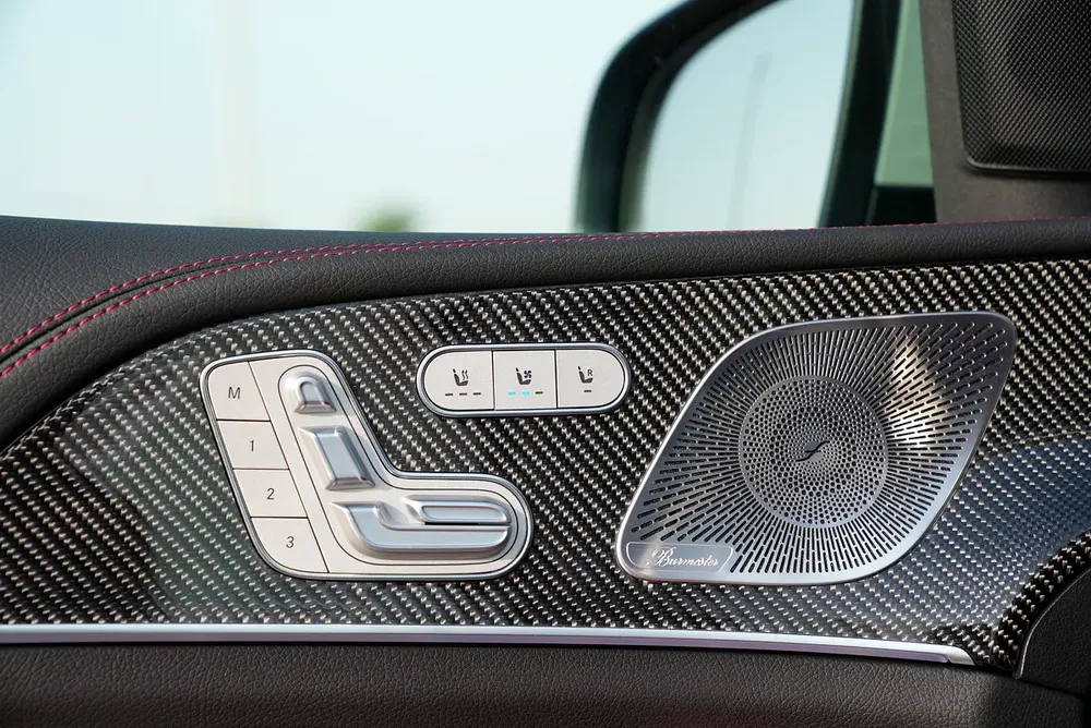 Mercedes-Benz GLE 53 4MATIC+ Coupe 2026 - Korean Specs - GCC Stock - Image 19