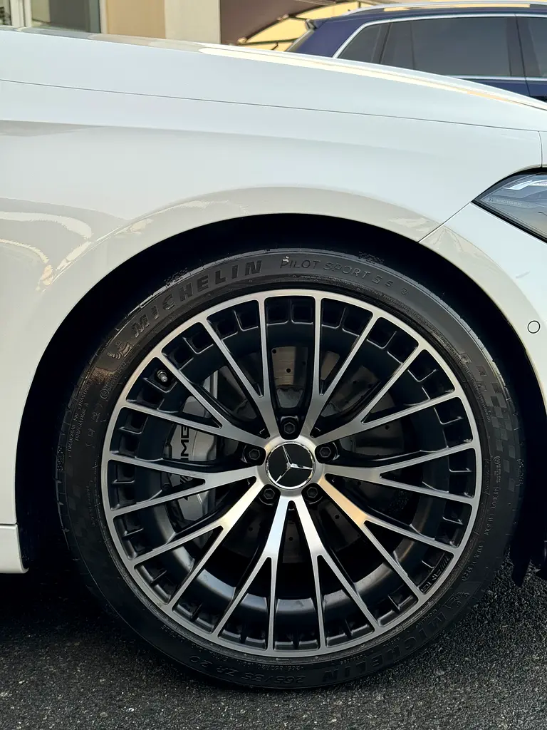 Mercedes Benz CLE 53 AMG 4MATIC CONVETIBLE 2025 brand new under warranty - Image 19
