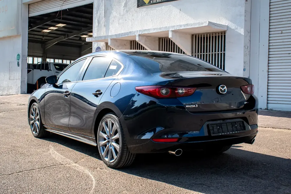 MAZDA 3 EVOLVE SEDAN -2.0L-2022-GCC-0% DP-FINANCE 5 YEARS - Image 14