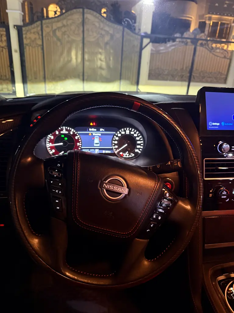 Nissan Armada SV 2018 American Specs - Image 8