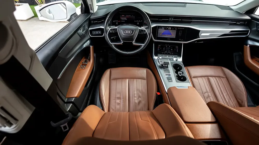 Audi A6 40 TFSI 2024 - GCC Specs under Agency Warranty and Service Contract - Image 9