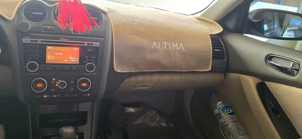 Nissan Altima S 2012 GCC Specs - Image 11