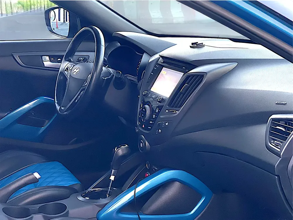 AED 755 P.M | 2016 Hyundai Veloster Turbo GCC Specs - Sporty Hatchback! - Image 14