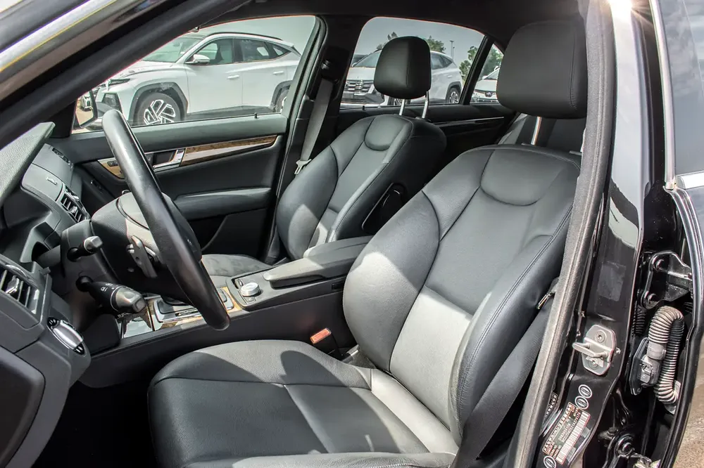 Mercedes Benz C250 2.5Ltr (2008) Import from Japan - Image 12