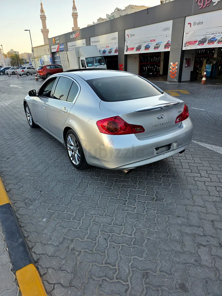 Infiniti G25 S 2014 Model Gcc full option perfect condition just buy and drive - Image 9