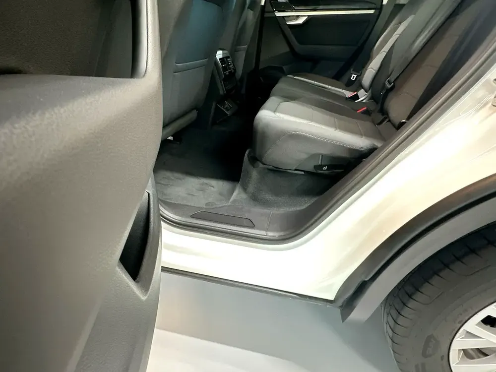 Ramadan Offers Started 1990 P.M | 20 % Downpayment | WARRANTY AND SERVICE | GCC Spec. - Image 10