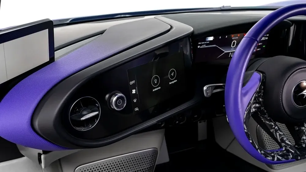 McLaren Speedtail - 2020 - GCC Specs - Image 10