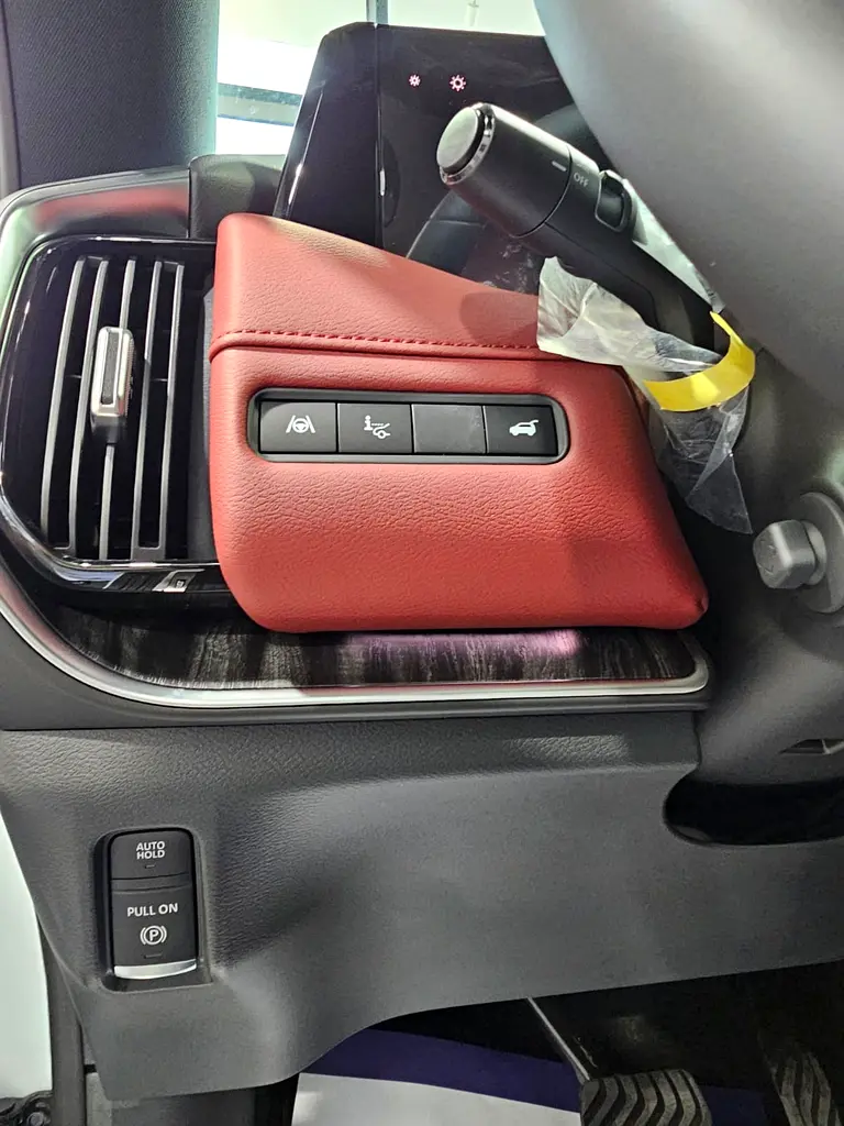 Nissan Patrol SE Platinum City 2026 - GCC Specs -  New - Image 13