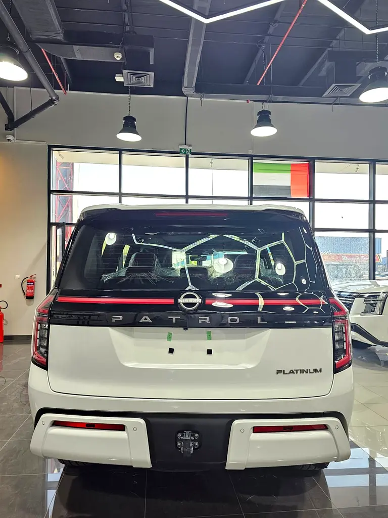 Nissan Patrol SE Platinum City 2026 - GCC Specs -  New - Image 7
