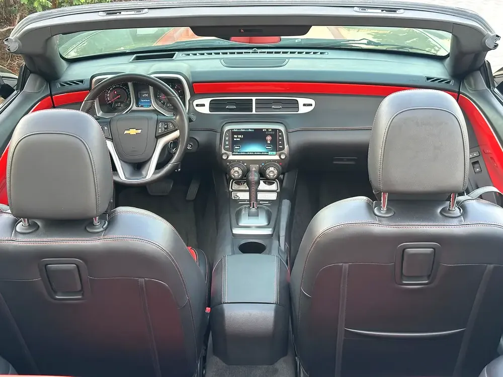 Camaro Convertible 3LT - GCC - Not negotiable السعر نهائي - Image 7
