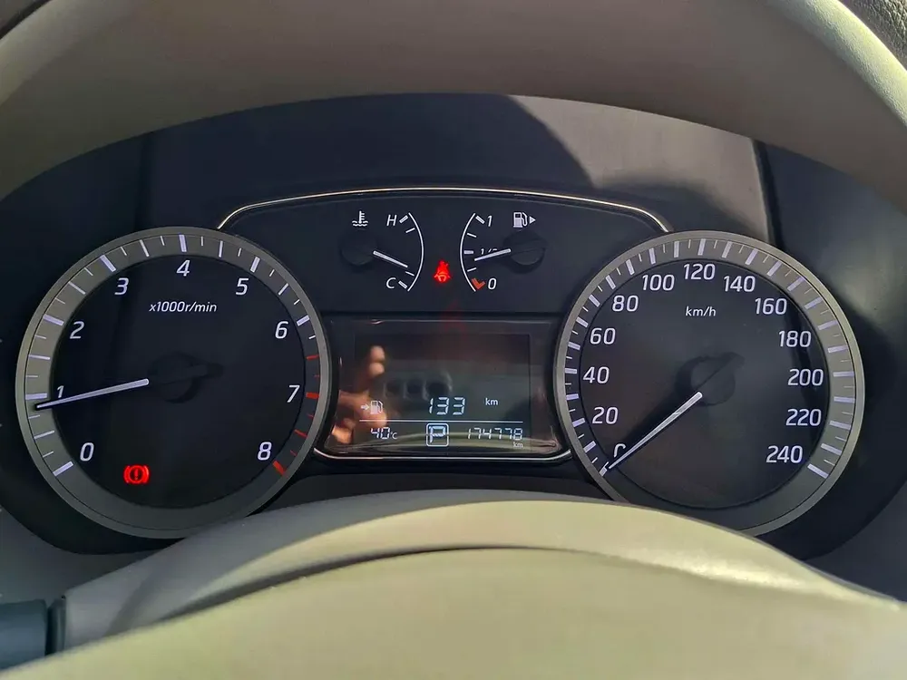 Inspected Car | 2015 Nissan Tiida  | GCC Specs | Ref#471641 - Image 14