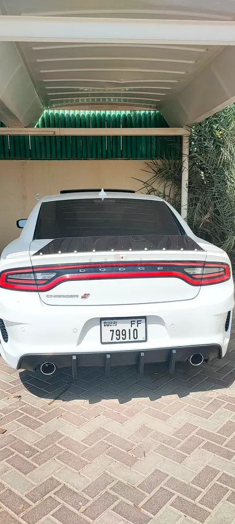 Dodge charger 2019 - Image 14