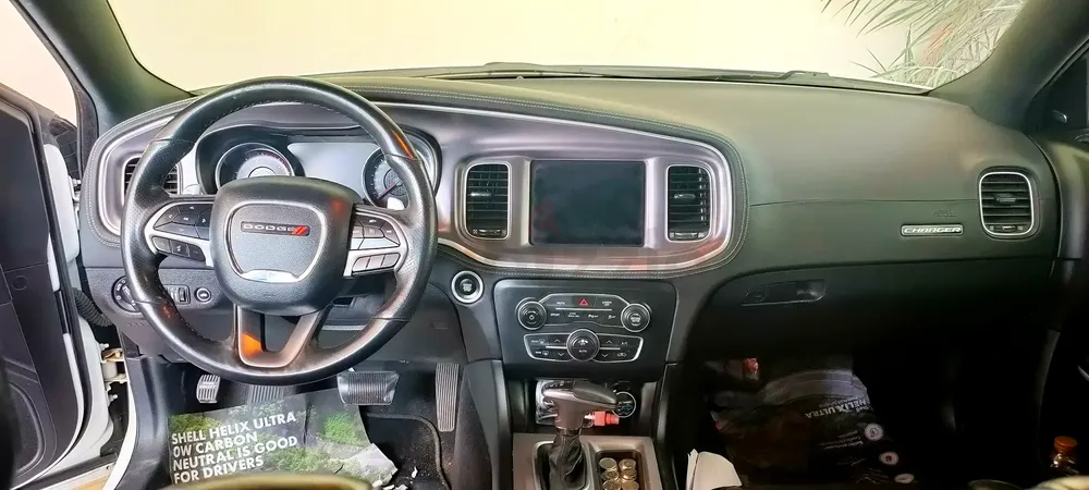 Dodge charger 2019 - Image 16