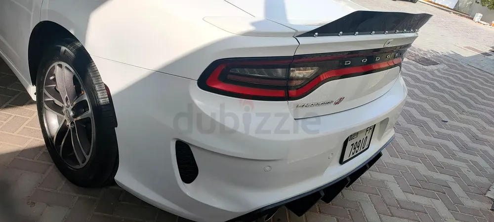 Dodge charger 2019 - Image 7