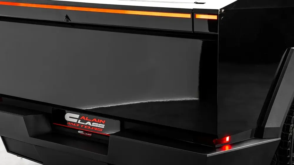 Tesla Cybertruck Cyberbeast Foundation Series - 2024  - American Specs - Image 18