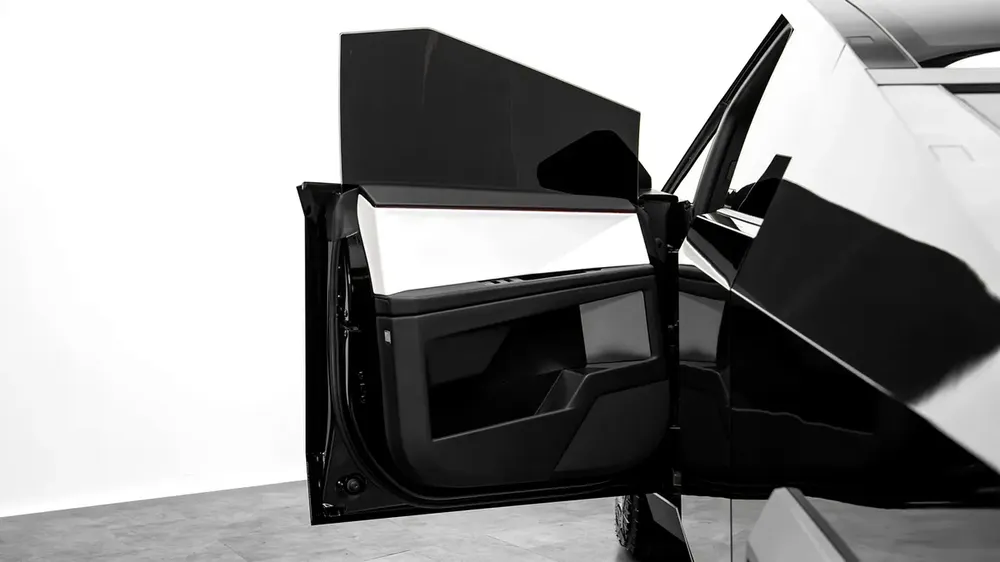 Tesla Cybertruck Cyberbeast Foundation Series - 2024  - American Specs - Image 6