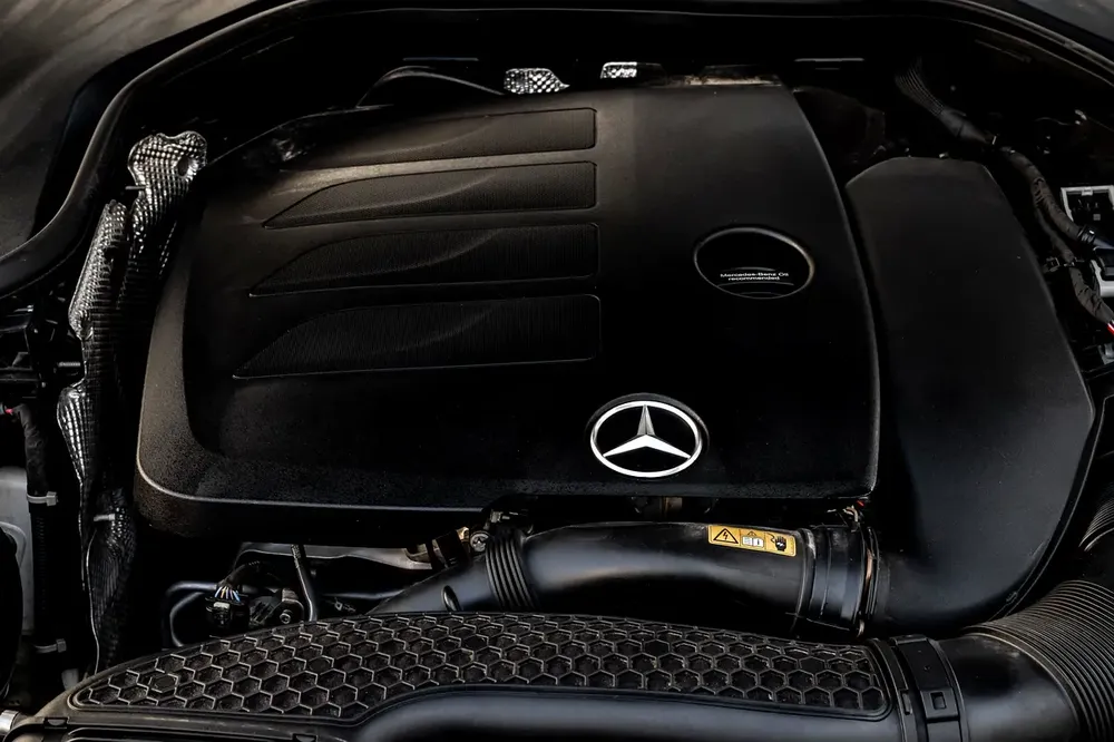 3,721 P.M |  E300 | 0% Downpayment | E300 MERCEDES WARRANTY & SERVICE CONTRACT! - Image 14
