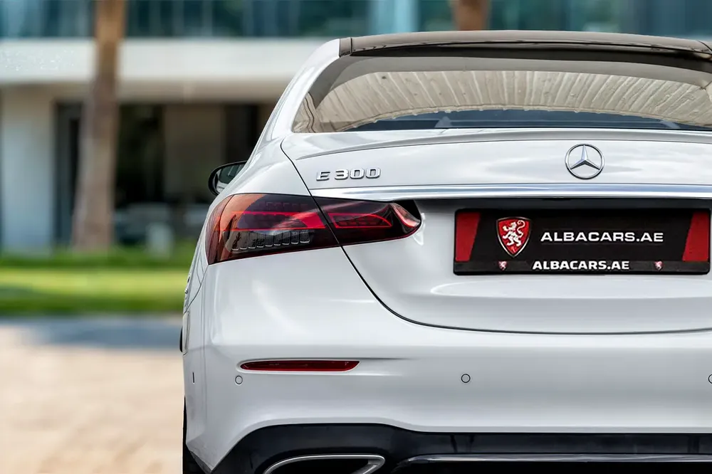 3,721 P.M |  E300 | 0% Downpayment | E300 MERCEDES WARRANTY & SERVICE CONTRACT! - Image 6
