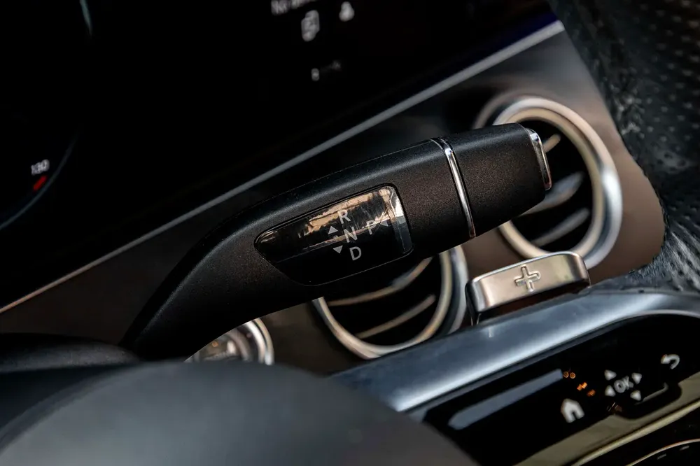 3,721 P.M |  E300 | 0% Downpayment | E300 MERCEDES WARRANTY & SERVICE CONTRACT! - Image 9
