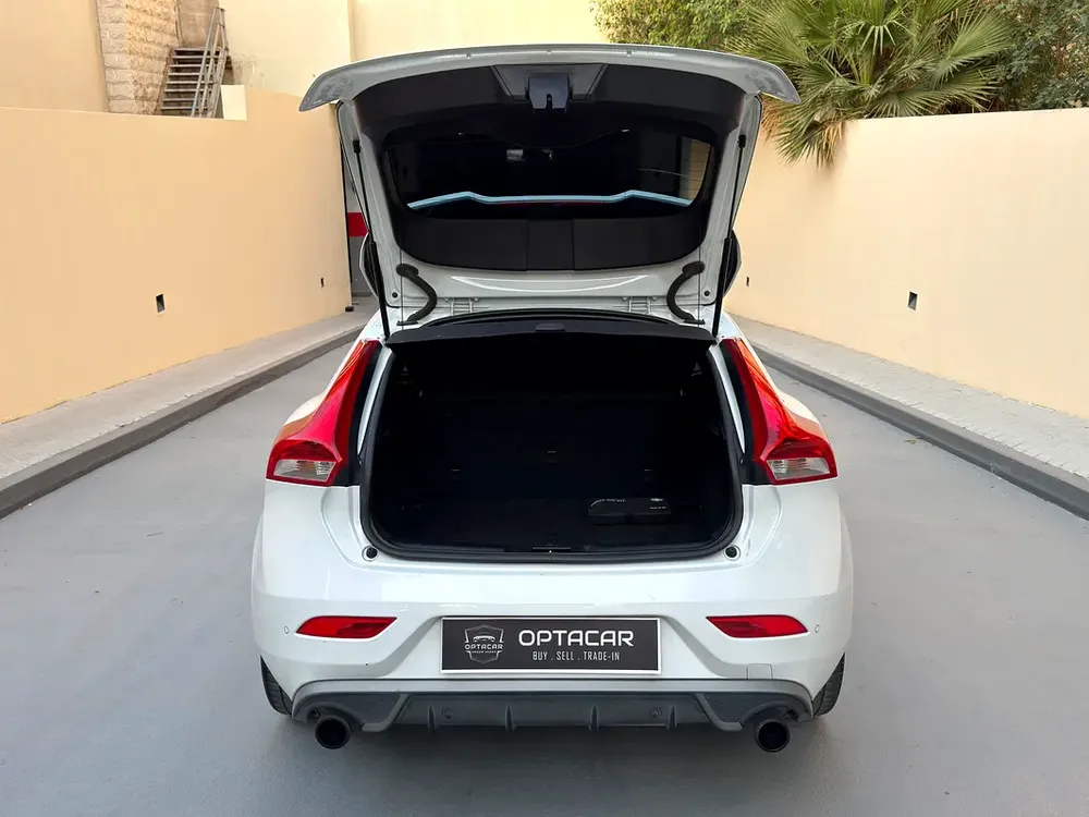 GULF SPECS 2016 VOLVO V40 T5 R-DESIGN 2.0LITRE V4 TURBO-CHARGED (AGENCY MAINTAINED TILL-DATE) - Image 7