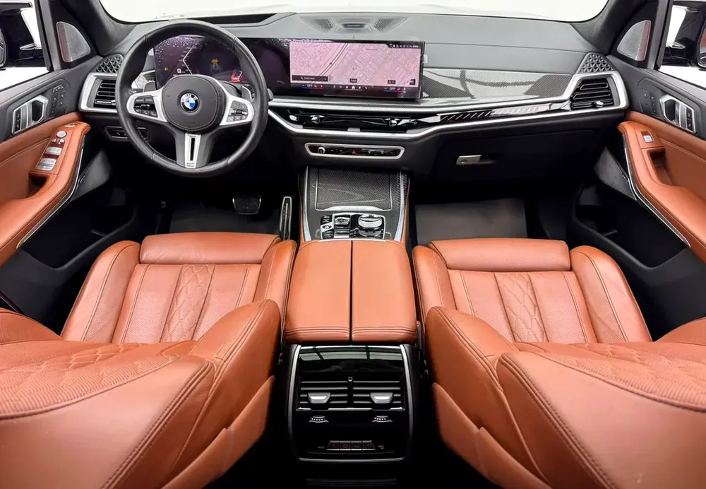 2024 BMW X7 M60i, 2029 BMW Warranty + Service Pack, Full BMW Service History, Low Km, GCC - Image 13