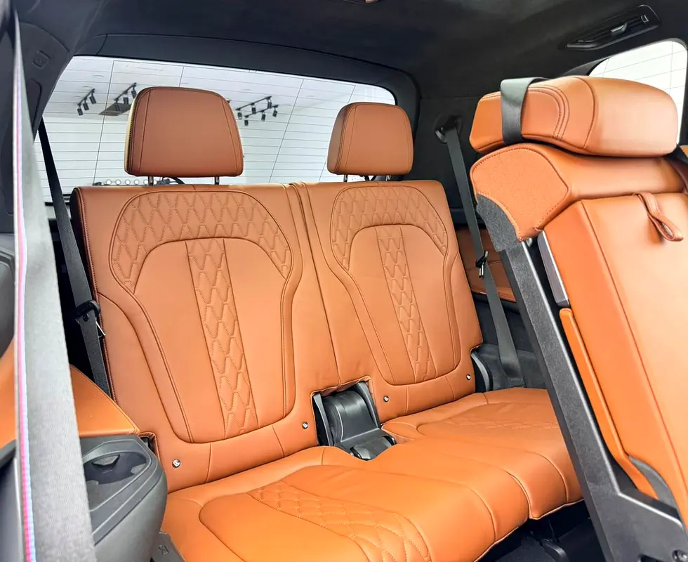 2024 BMW X7 M60i, 2029 BMW Warranty + Service Pack, Full BMW Service History, Low Km, GCC - Image 17