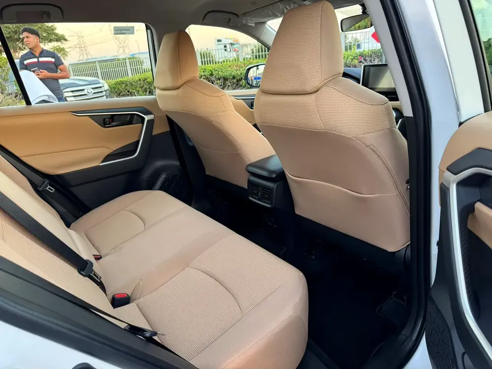 Toyota RAV4 EX No Accident Original Paint Model 2025 GCC Mid Options Excellent Conditions. - Image 13