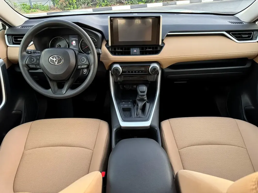 Toyota RAV4 EX No Accident Original Paint Model 2025 GCC Mid Options Excellent Conditions. - Image 14