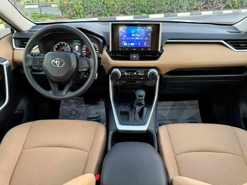 Toyota RAV4 EX No Accident Original Paint Model 2025 GCC Mid Options Excellent Conditions. - Image 15