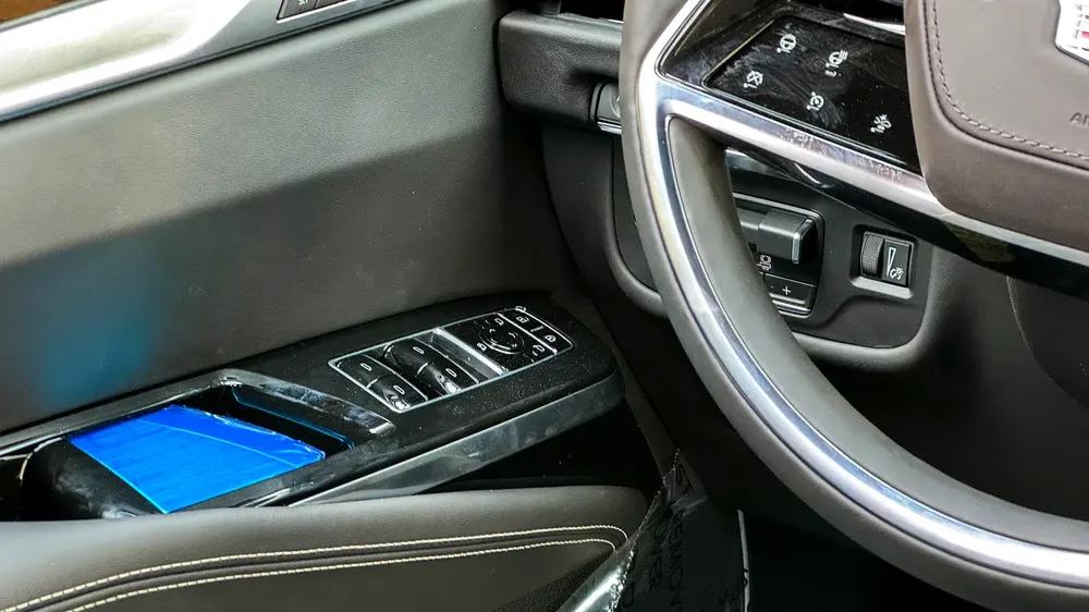 Cadillac Escalade ESV Sport Platinum 6.2L V8 4WD 2026 Brand New American Specs - Image 16