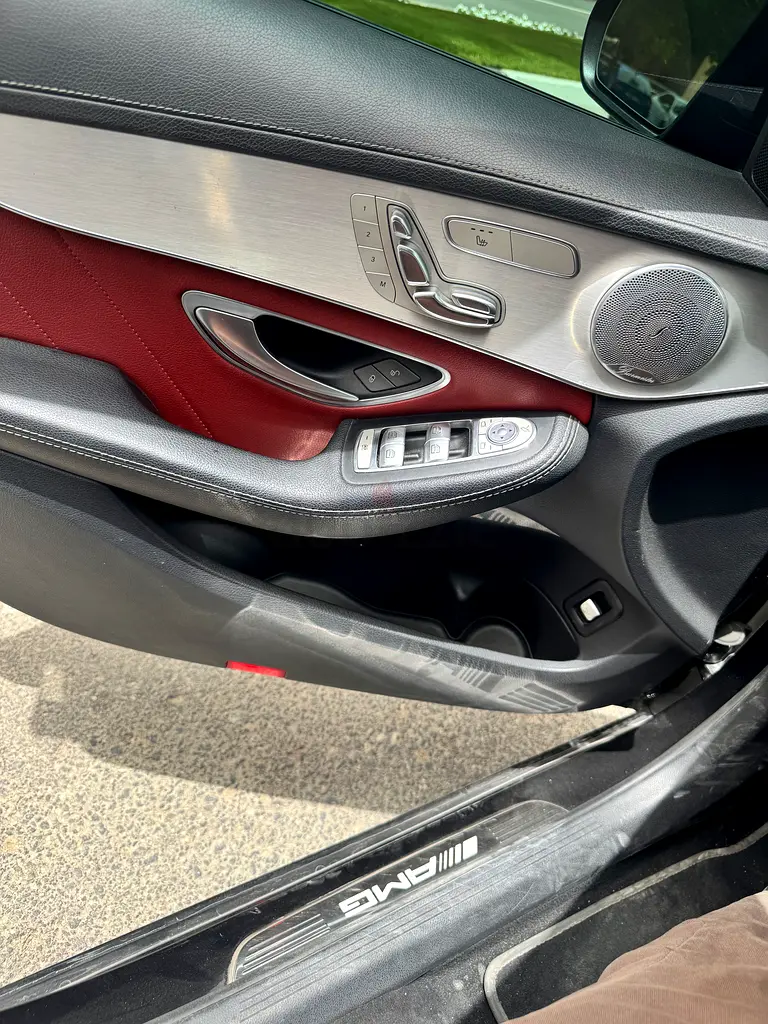 2018 MercedesC43 AMG 4Matic. Biturbo clean title - Image 8