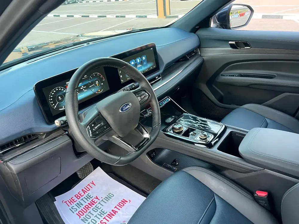 Ford Territory Titanium PLUS 2025 GCC Specs//17000KM// 1.8L TURBO//V4//PANORAMIC//360cam/ top option - Image 14