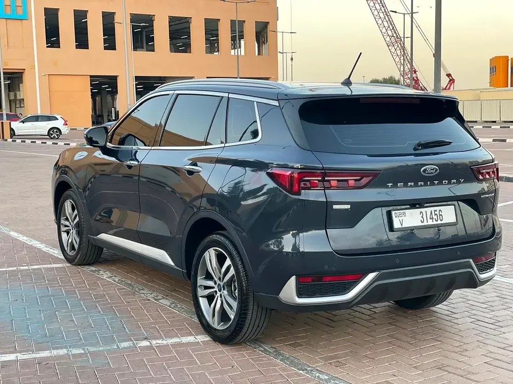 Ford Territory Titanium PLUS 2025 GCC Specs//17000KM// 1.8L TURBO//V4//PANORAMIC//360cam/ top option - Image 6