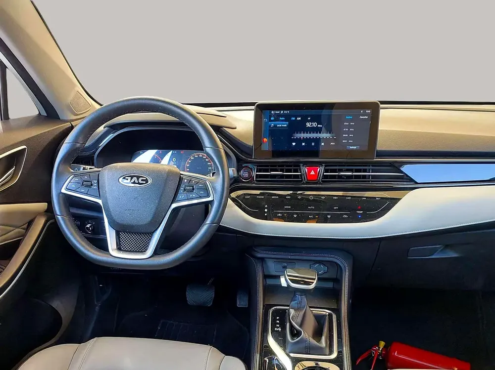 AED 669/month | 2023 JAC JS4 Intelligent | GCC Specs | Ref#460770 - Image 10