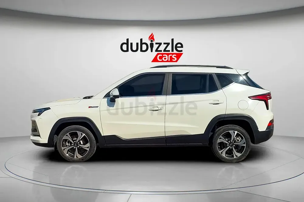 AED 669/month | 2023 JAC JS4 Intelligent | GCC Specs | Ref#460770 - Image 5