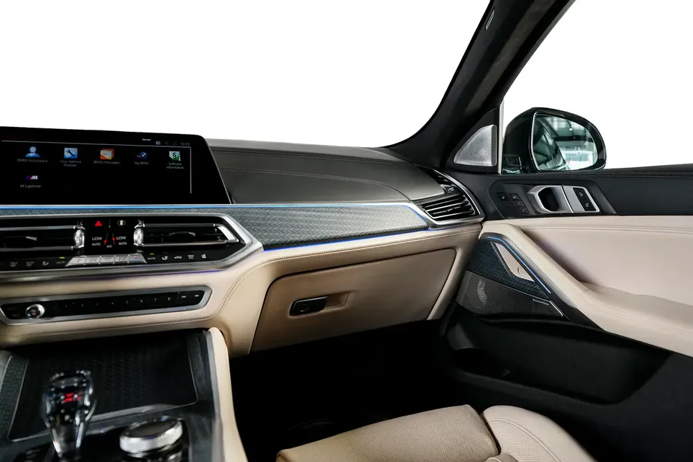BMW X6 M50i-crystal package-M Aero dynamics package-Warranty and Service package available - Image 11