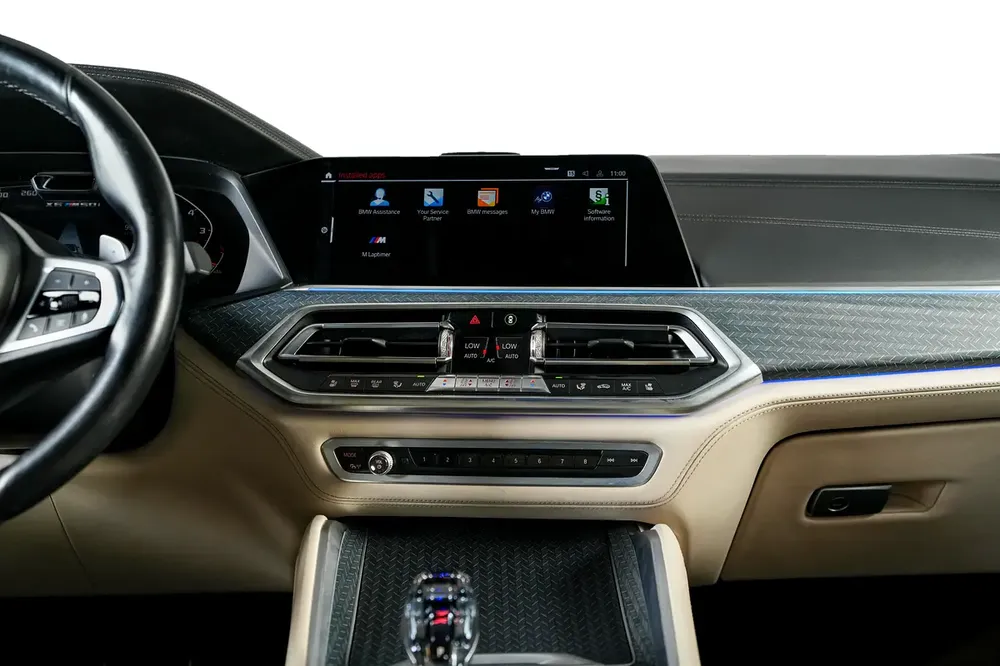 BMW X6 M50i-crystal package-M Aero dynamics package-Warranty and Service package available - Image 13