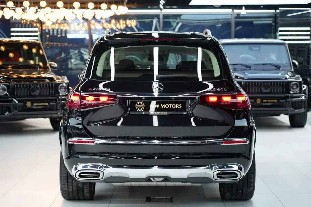 Mercedes-Maybach GLS 600 | 2026 GCC 0 km | Agency Warranty | V8 - Image 5