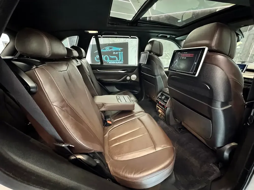 INDIVIDUAL BMW X5 V8 || 7 SEATS || TOP RANGE II GCC II ACCIDENT FREE I| BANG OLUFSEN SYSTEM I| RADAR - Image 14