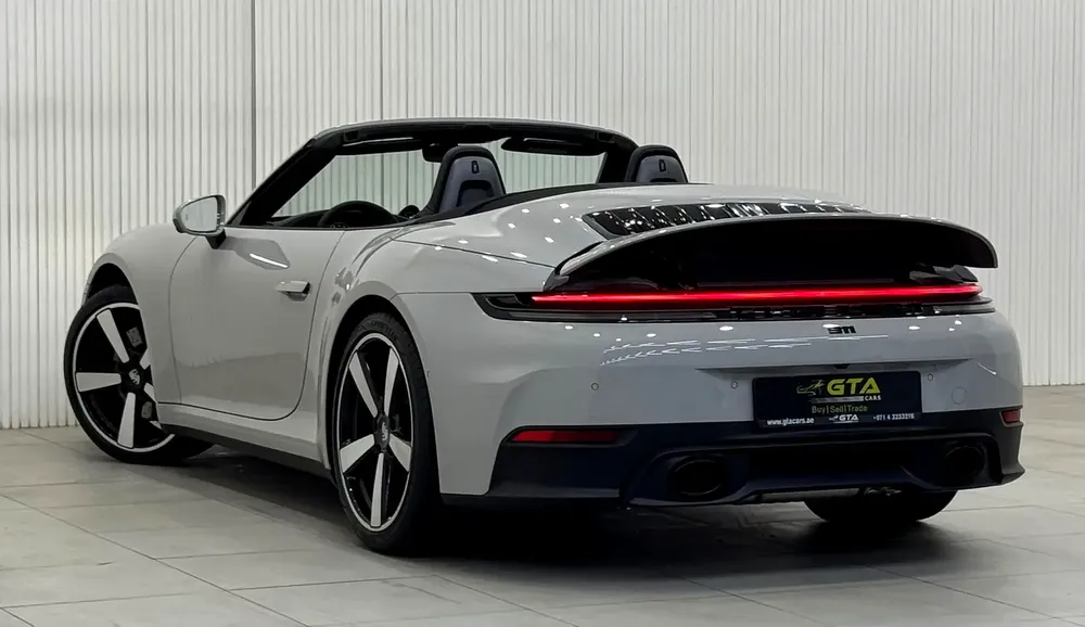 2025 Porsche 911 Carrera Cabriolet 992.2, 2 Years Porsche Warranty, Porsche Full Service History,GCC - Image 4