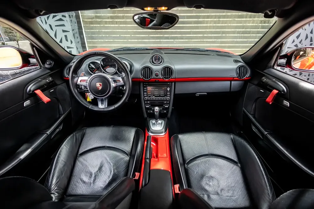 Porsche Cayman R 2012 GCC specs - Image 17