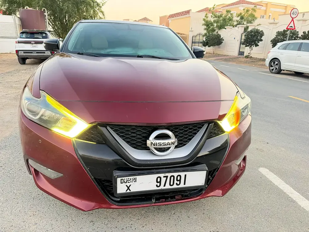 Nissan Maxima SR 2016 - GCC Specs - Well Maintained - Image 9