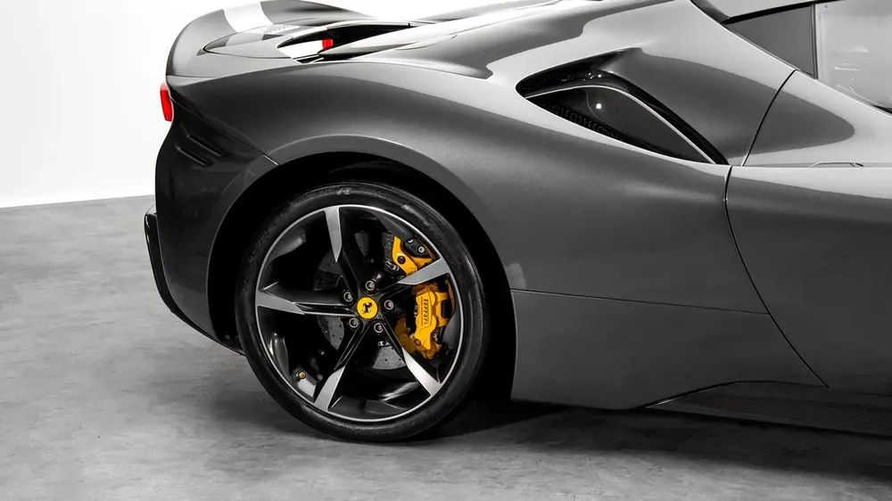 Ferrari SF90 Stradale Assetto Fiorano - 2021 - GCC - Under Warranty and Service Contract - Image 17