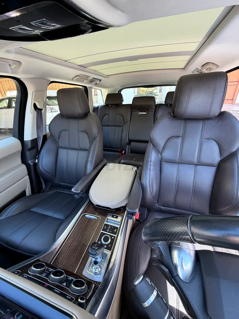 Land Rover Range Rover Sport HSE 2014 GCC Specs - Image 12