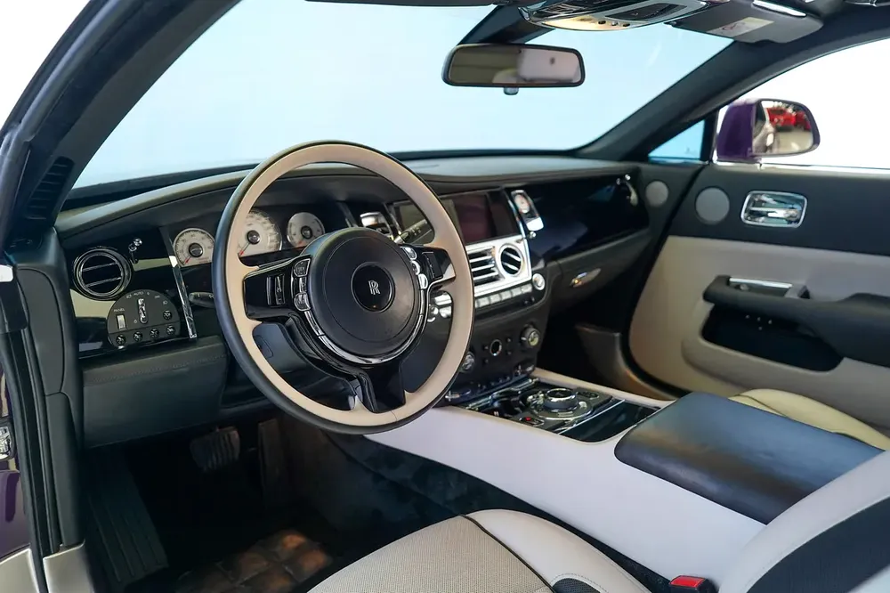 STARLIGHT | TWO TONE INTERIOR | GCC | WRAITH | WARRANTY AVAILABLE - Image 10
