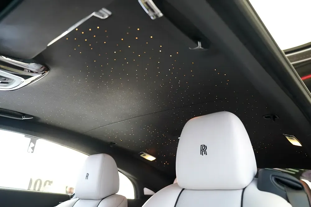 STARLIGHT | TWO TONE INTERIOR | GCC | WRAITH | WARRANTY AVAILABLE - Image 13