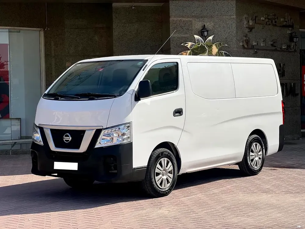 Nissan Urvan 2022 Panel van White Gcc Clean Car - Image 8